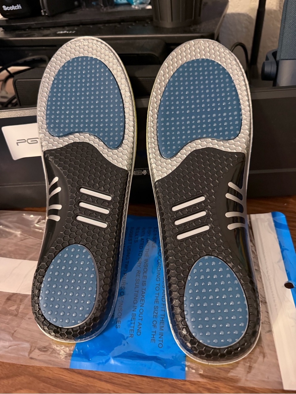 Men's Insole - Picture 2 of 9